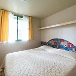 Aldeamento Turístico Villaggio Punta Lunga 3*