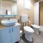 Aldeamento Turístico Villaggio Punta Lunga