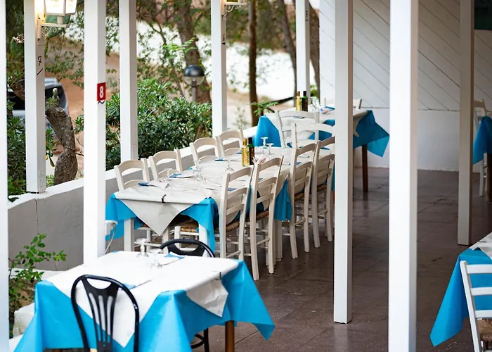 Aldeamento Turístico Villaggio Punta Lunga 3*