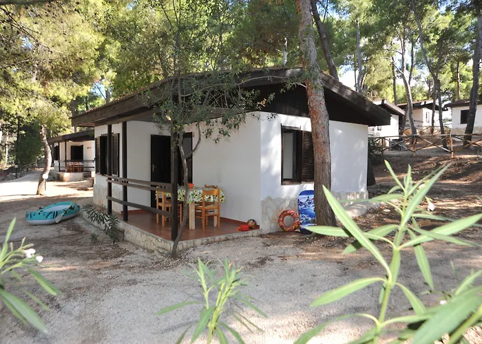 Villaggio Punta Lunga 3*