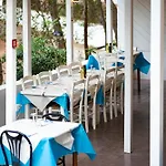 منتزه العطل Villaggio Punta Lunga 3*