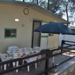 منتزه العطل Villaggio Punta Lunga