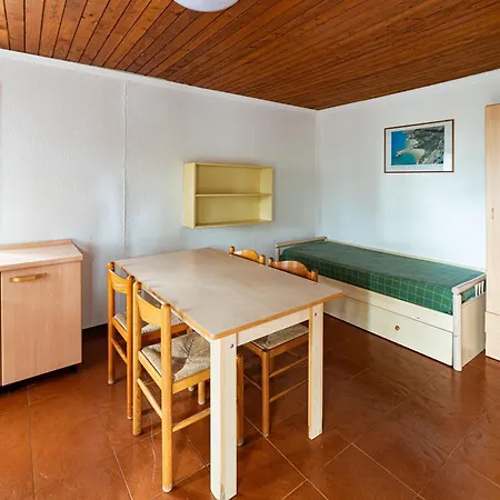 Villaggio Punta Lunga פארק נופש