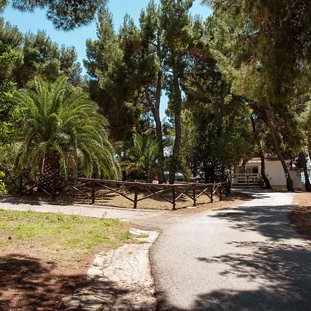 Kompleks wypoczynkowy Villaggio Punta Lunga Vieste