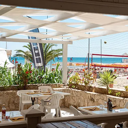 Villaggio Punta Lunga