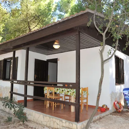 Villaggio Punta Lunga Prázdninový areál