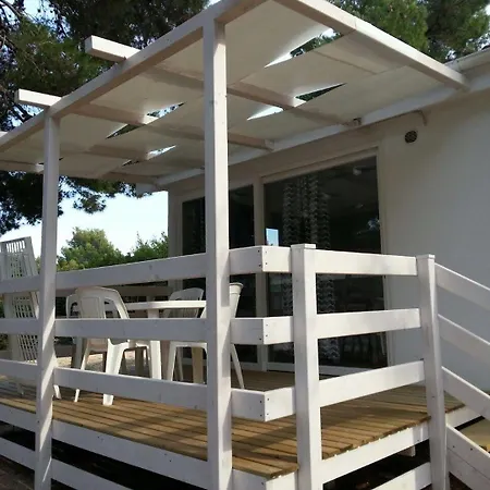 Tatil parkı Villaggio Punta Lunga 3*